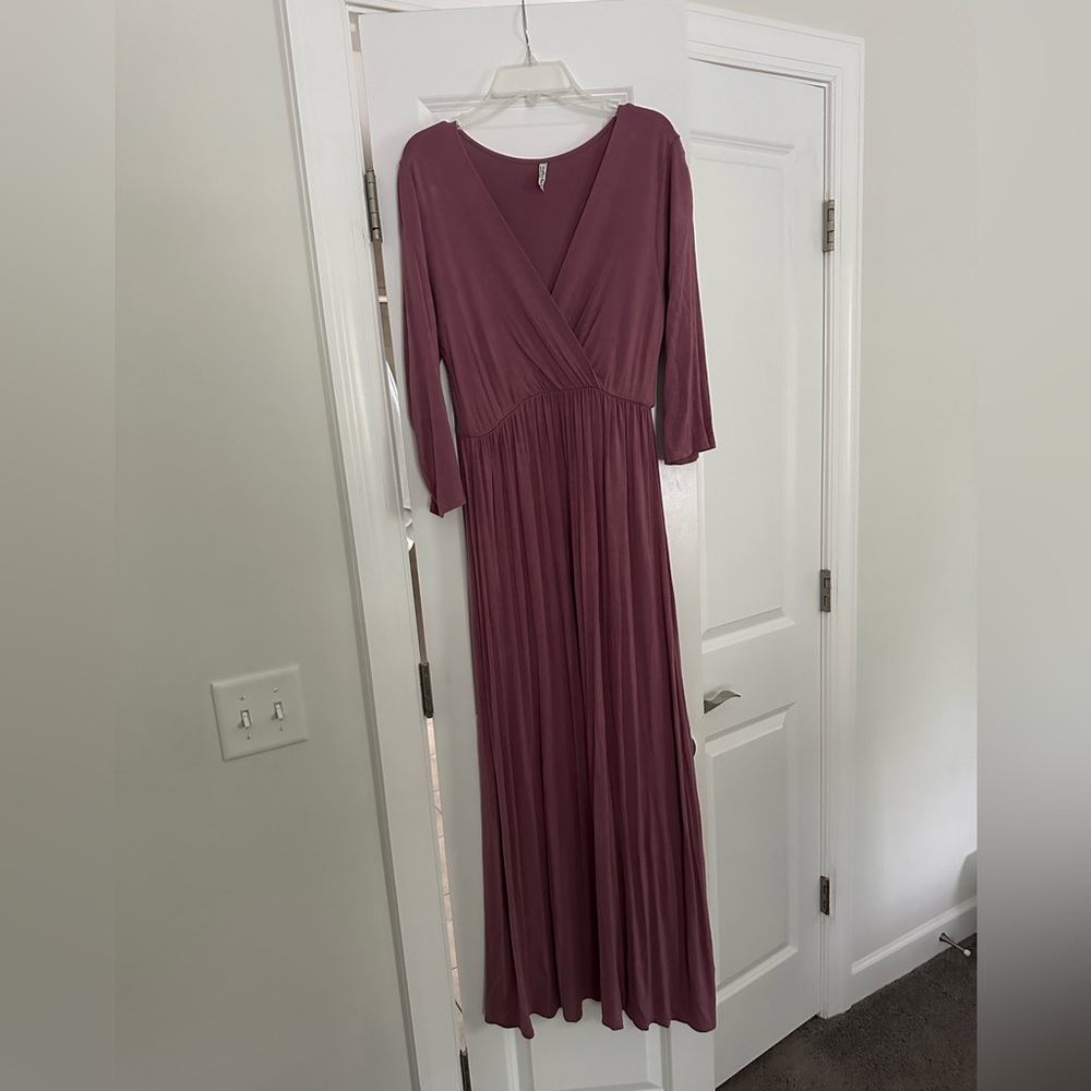 Pink Mother Bee Maternity V-Neck 3/4 Sleeve Ruched Waist Dress in size medium - Picture 2 of 7